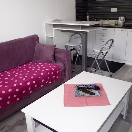 Cozy Apartment Pozsony Kültér fotó